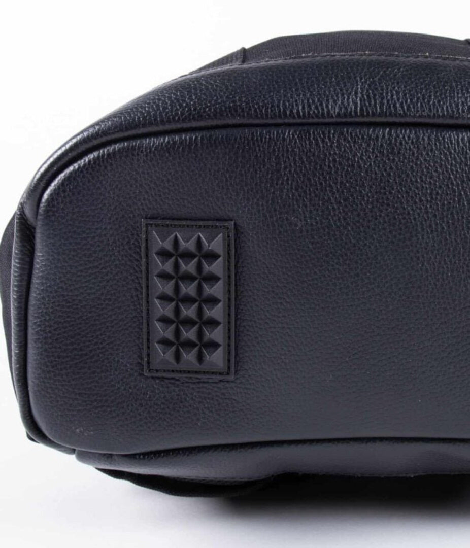 Knox Studio Rucksack – Wasserdichter und robuster Rucksack für jedes Abenteuer