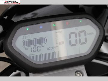 New NIU N-Series Longrange 2022 - White/Red | For sale at Motorservice Edgar Stijner