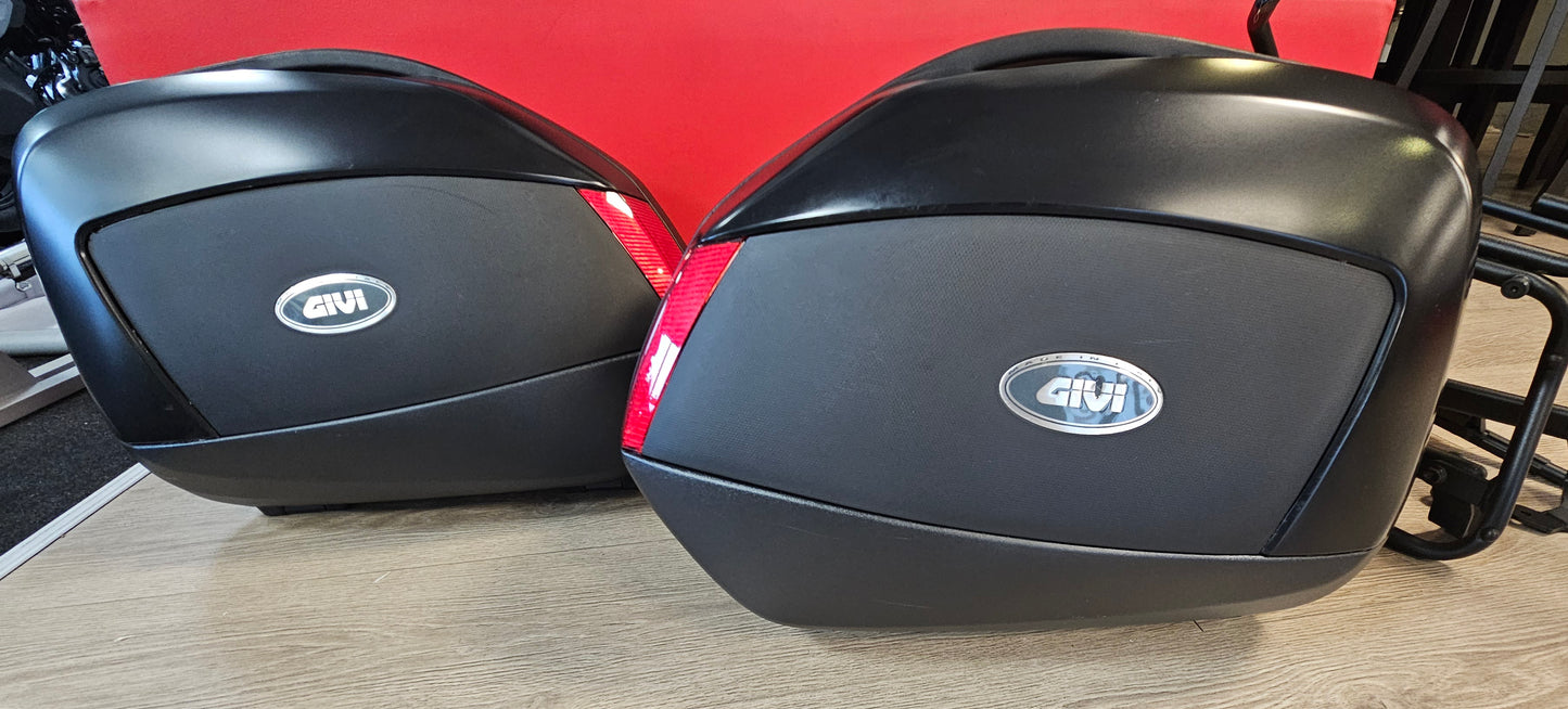 Givi Complete Kofferset Honda NC 750 Integra (2015) - Tweedehands